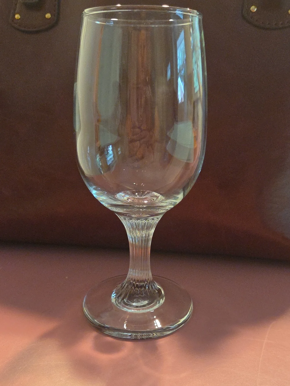 Clear Crystal Wine Glass - Home Dining